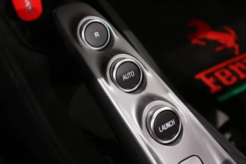Ferrari F8 Tributo Spider 3.9 - Immagine 17