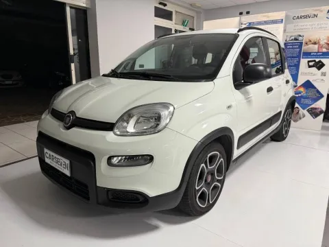 Fiat Panda 1.0 firefly hybrid City Life s&s 70cv 5p.ti - Immagine 1