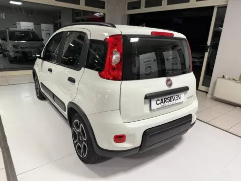 Fiat Panda 1.0 firefly hybrid City Life s&s 70cv 5p.ti - Immagine 7