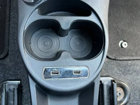 Fiat 500 1.0 hybrid Connect 70cv - Immagine 13