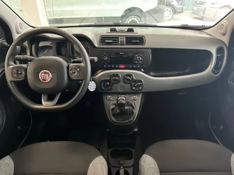 Fiat Panda 1.0 firefly hybrid City Life s&s 70cv 5p.ti - Immagine 11