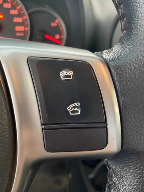 Toyota Yaris 5p 1.0 Lounge - Immagine 19