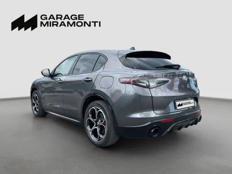 Alfa Romeo Stelvio 2.2 t Veloce Q4 210cv auto - Immagine 4
