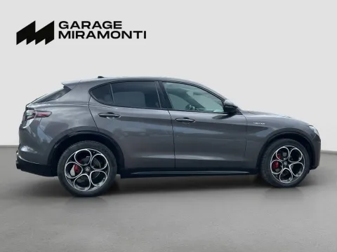 Alfa Romeo Stelvio 2.2 t Veloce Q4 210cv auto - Immagine 7