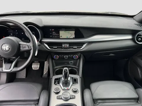 Alfa Romeo Stelvio 2.2 t Veloce Q4 210cv auto - Immagine 14