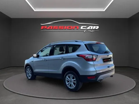 Ford Kuga 1.5 tdci Titanium s&s 2wd 120cv powershift - Immagine 5