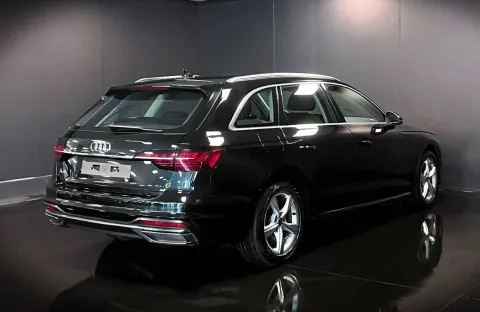 Audi A4 Avant 35 2.0 tdi mhev 163cv s-tronic - Immagine 5