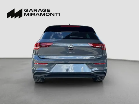 Volkswagen Golf 1.5 etsi Life 115cv dsg - Immagine 5