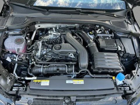 Volkswagen Golf 1.5 etsi Life 115cv dsg - Immagine 17