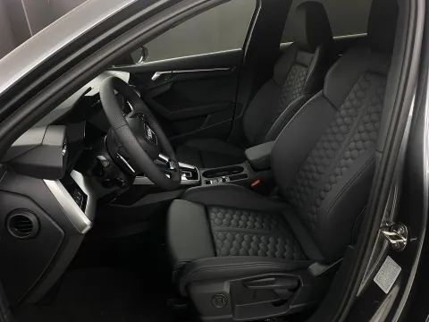 Audi RS3 Sportback 2.5 tfsi quattro s-tronic - Immagine 11