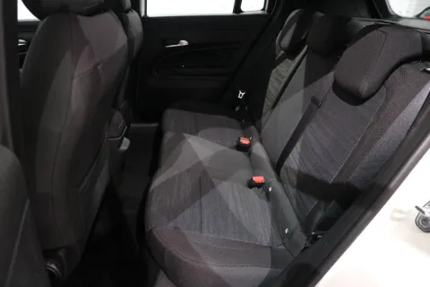 Jeep Avenger 1.2 turbo Longitude fwd 100cv - Immagine 10