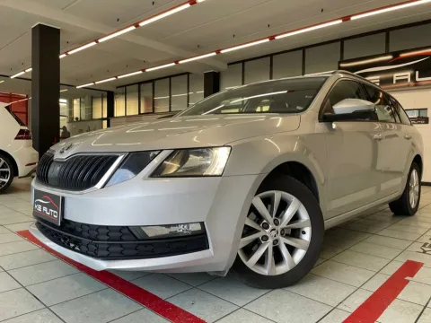 Skoda Octavia Wagon 1.6 tdi Executive 115cv - Immagine 1