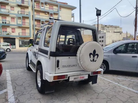 Suzuki Samurai Hard Top P.L. 1.3 JHT De Luxe - Immagine 6