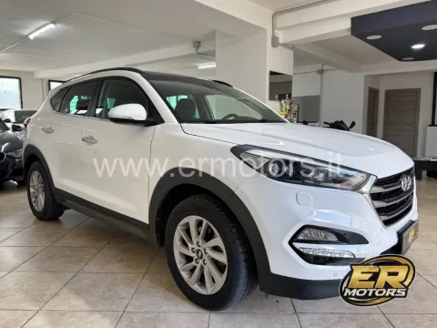 Hyundai Tucson 1.7 crdi Xpossible 2wd 115cv - Immagine 3