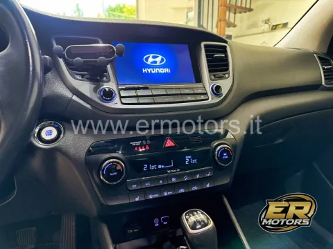 Hyundai Tucson 1.7 crdi Xpossible 2wd 115cv - Immagine 17