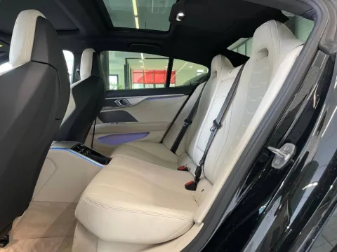 BMW 840d Gran Coupe Individual Composition Msport xdrive auto - Immagine 9