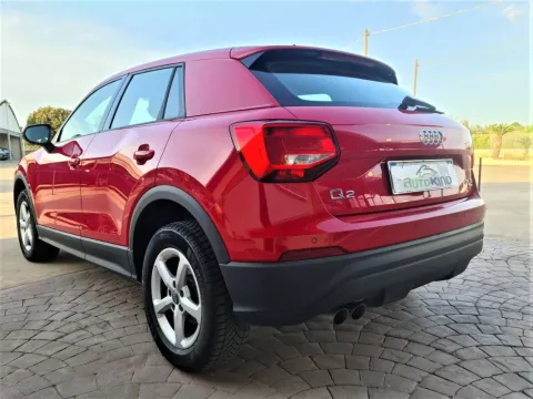 Audi Q2 2.0 tdi Business quattro 150cv s-tronic - Immagine 6