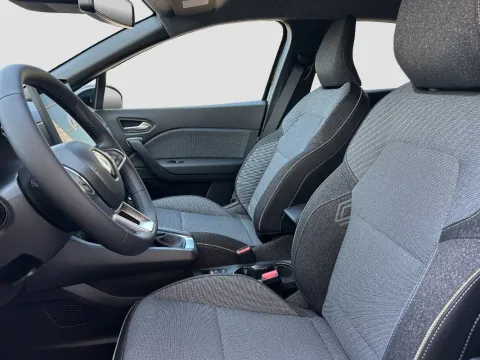 Renault Captur 1.0 eco-g Techno 100cv - Immagine 9