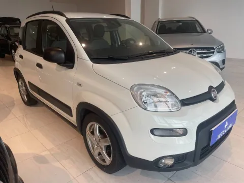 Fiat Panda 1.0 firefly hybrid s&s 70cv - Immagine 2