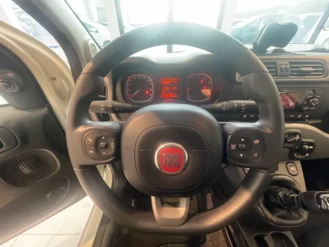 Fiat Panda 1.0 firefly hybrid s&s 70cv - Immagine 10