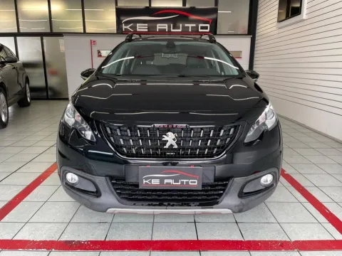 Peugeot 2008 1.6 bluehdi Gt Line 100cv - Immagine 2