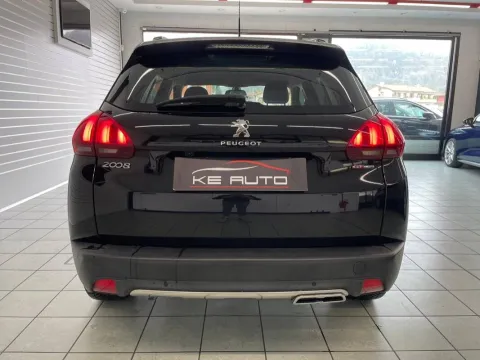 Peugeot 2008 1.6 bluehdi Gt Line 100cv - Immagine 5