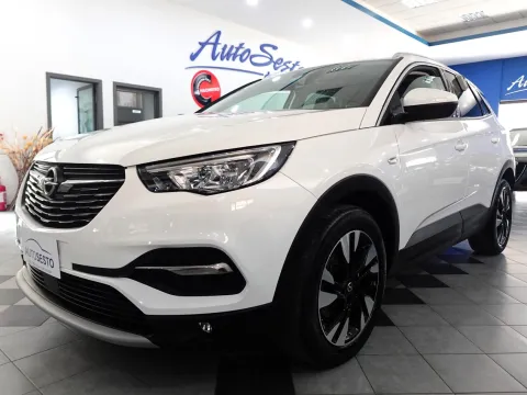 Opel Grandland X 1.5 ecotec Elegance s&s 130cv at8 - Immagine 2