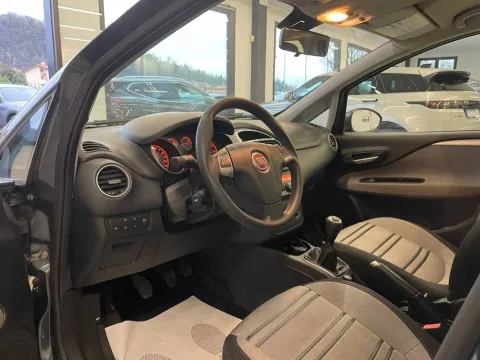 Fiat Punto Evo 5p 1.3 mjt Active 75cv - Immagine 8