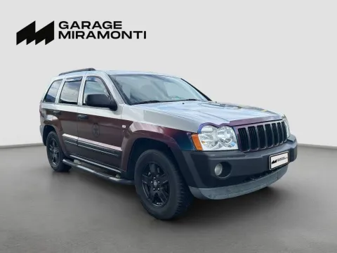 Jeep Grand Cherokee 4.7 V8 Limited auto - Immagine 8