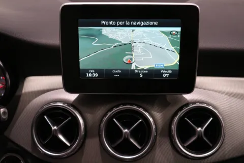 Mercedes GLA 220 d Sport 4matic 177cv auto - Immagine 13
