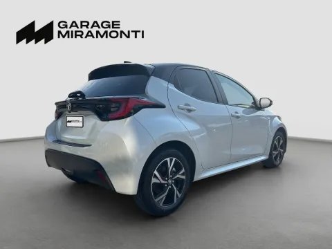Toyota Yaris 1.5h Trend - Immagine 6