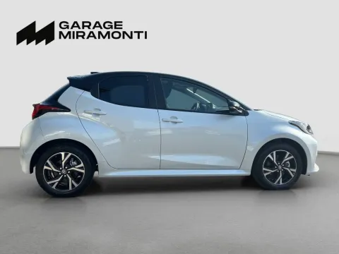 Toyota Yaris 1.5h Trend - Immagine 7