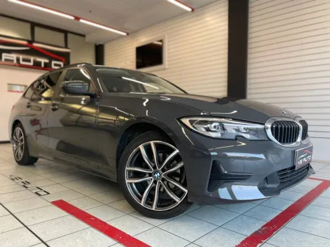BMW 318d Touring mhev 48V auto - Immagine 3