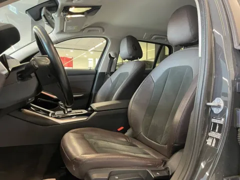BMW 318d Touring mhev 48V auto - Immagine 10