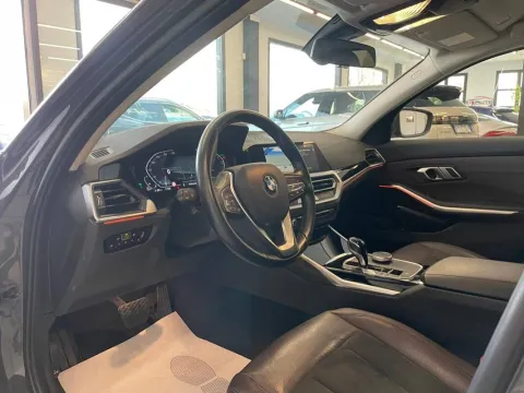 BMW 318d Touring mhev 48V auto - Immagine 11