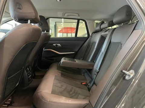BMW 318d Touring mhev 48V auto - Immagine 13