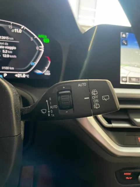 BMW 318d Touring mhev 48V auto - Immagine 18