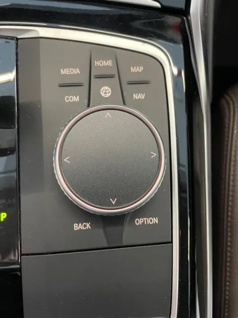BMW 318d Touring mhev 48V auto - Immagine 27