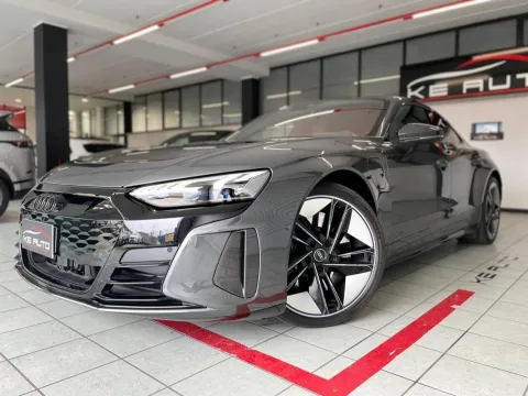 Audi RS e-tron GT - Immagine 1