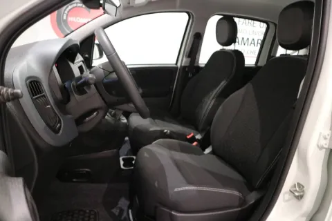 Fiat Panda 1.0 firefly hybrid s&s 70cv - Immagine 9