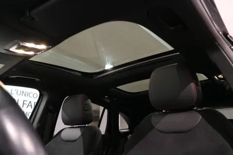 Mercedes GLA 200 d Premium auto - Immagine 25