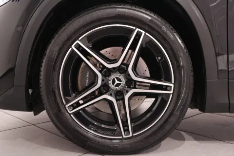 Mercedes GLA 200 d Premium auto - Immagine 32