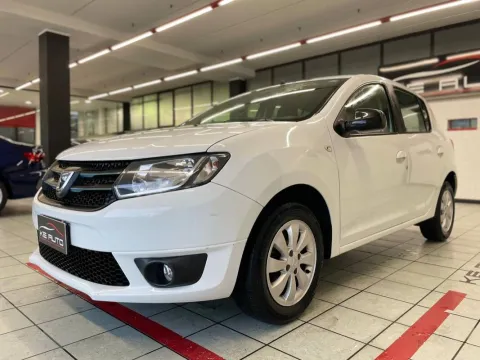 Dacia Sandero 1.2 Extra 75cv - Immagine 1