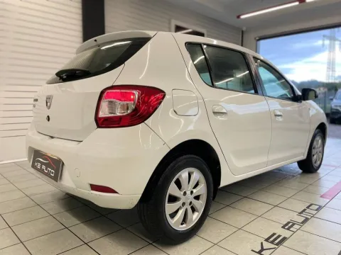 Dacia Sandero 1.2 Extra 75cv - Immagine 4