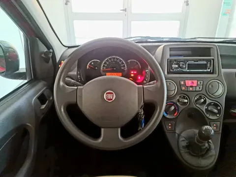 Fiat Panda 1.2 Classic 69cv - Immagine 12
