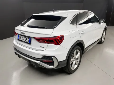 Audi Q3 Sportback 35 2.0 tdi S line edition quattro s-tronic - Immagine 5