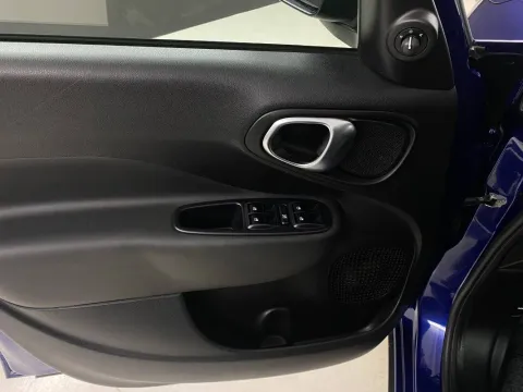 Fiat 500L Cross 1.3 mjt Mirror City Cross 95cv dualogic - Immagine 23