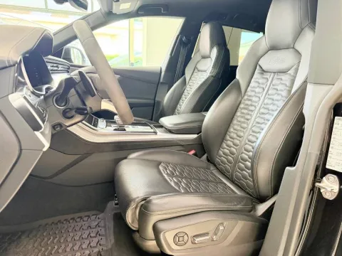 Audi RS Q8 4.0 mhev quattro tiptronic - Immagine 10