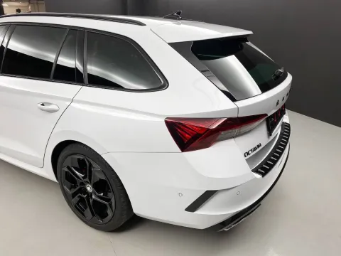 Skoda Octavia Wagon 2.0 tdi evo RS 4x4 200cv dsg - Immagine 7