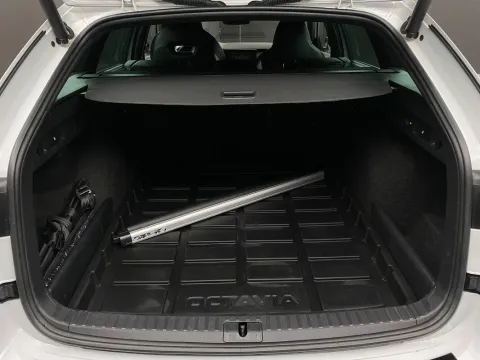 Skoda Octavia Wagon 2.0 tdi evo RS 4x4 200cv dsg - Immagine 10